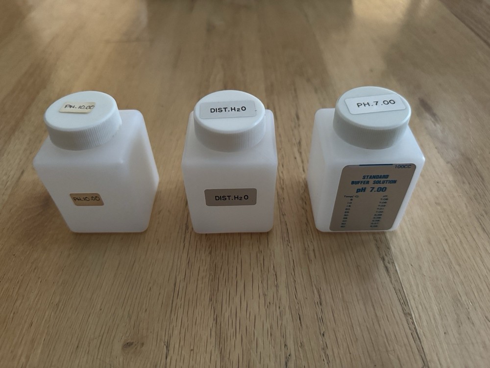 Jenco Model 6007 Micro Computer Based Portable pH And Temperature Meter Kit