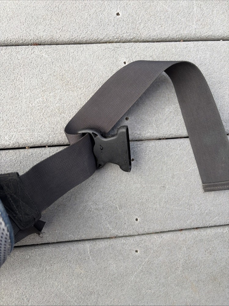 The North Face Crestone 75L Hiking Backpack Blue/Black