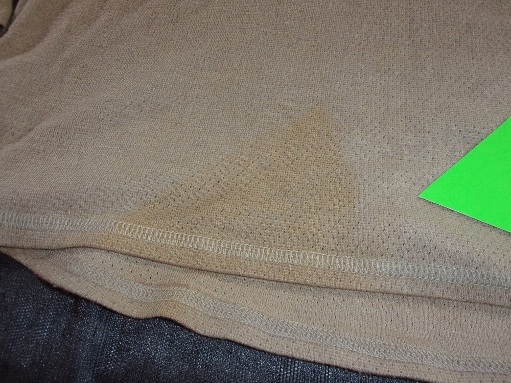 DEFECT FLAME RESISTANT MOISTURE WICKING TAN ARMY BASE LAYER THERMAL SHIRT LARGE