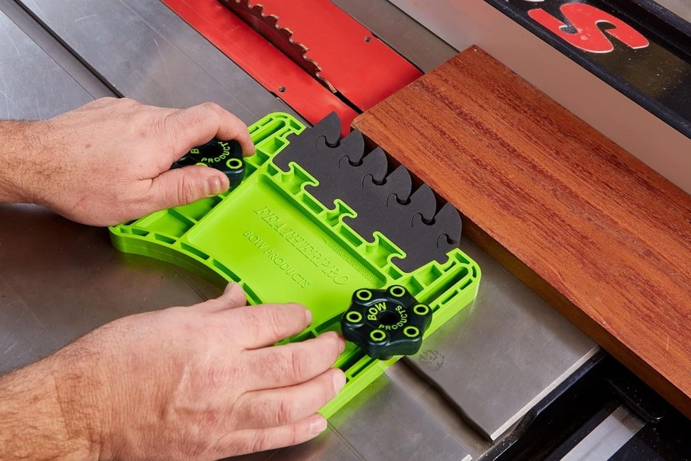FeatherPRO FP1 - Featherboard for Table Saws, Router Tables and Band Saws - E...