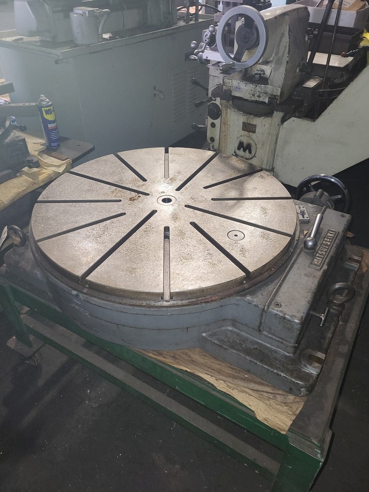 30" Mitsui Seiki Rotary Table Model JC8MA
