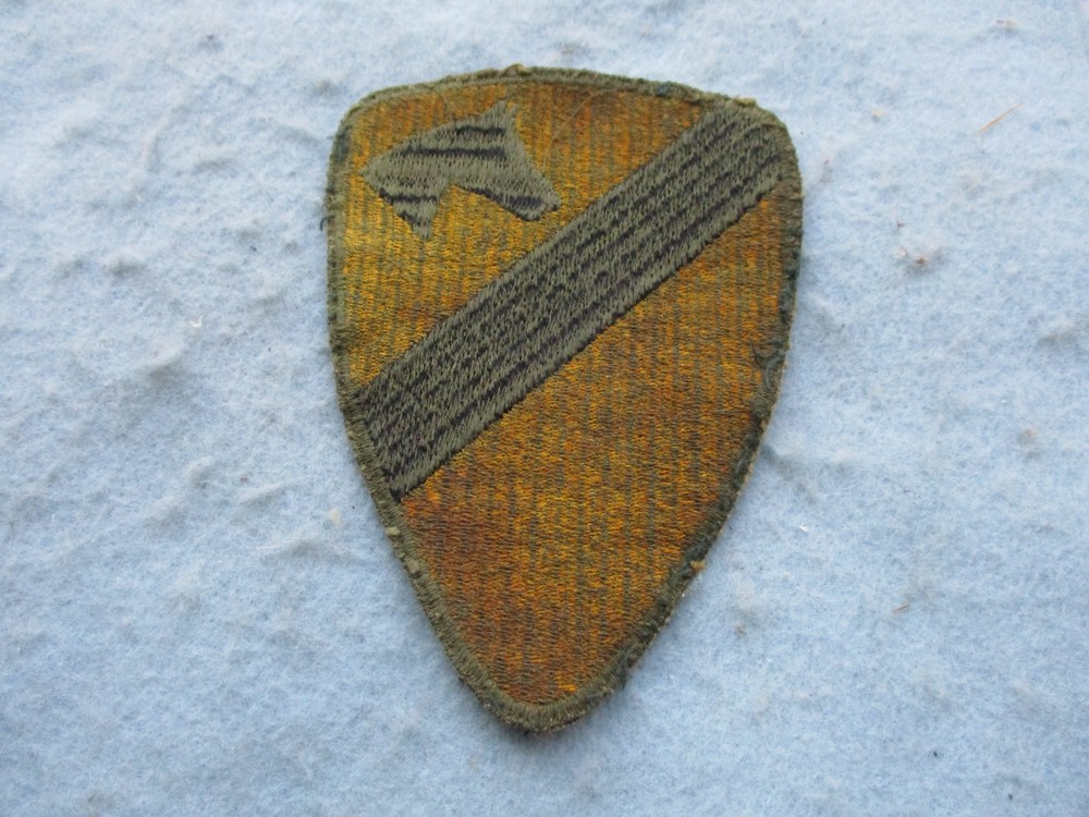 WWII US Army Patch 1st Cavalry Division First Team Pacific Green Back WW2