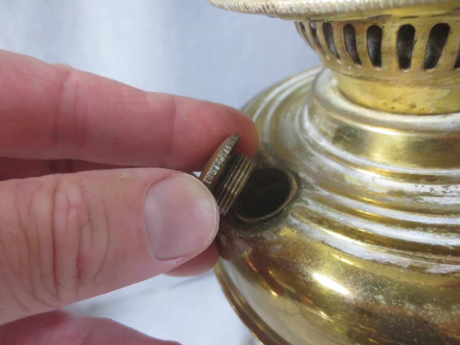 Vintage Made In England Brass Duplex Oil Lamp Chimney & Shade Shepards Hut Lamp