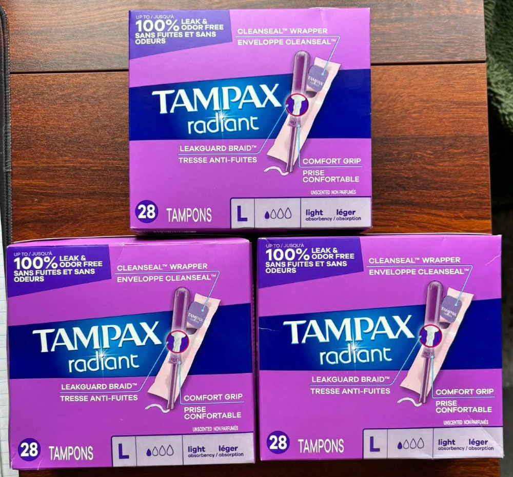 3 Tampax Radiant Unscented Light Absorbency Tampons 28 Tampons Ea
