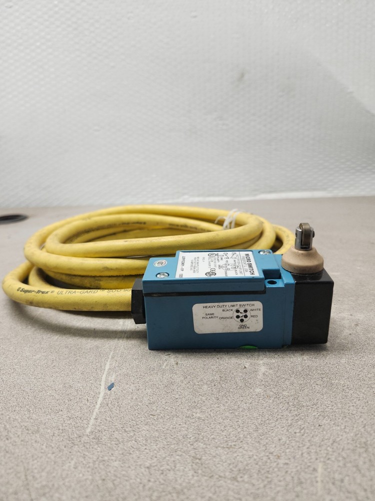 NEW NO BOX MICRO SWITCH WITH CABLE LSYFC3KY-FP