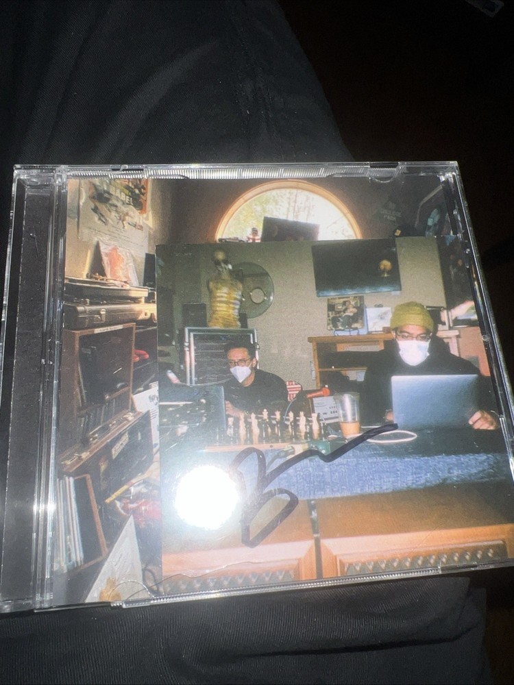 Logic Vinyl Days CD Signed Insert