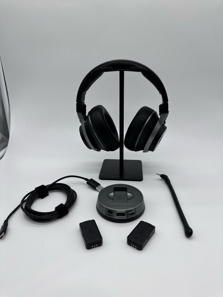 Turtle Beach Stealth Pro Wireless Gaming Headset Noise Cancelling Xbox