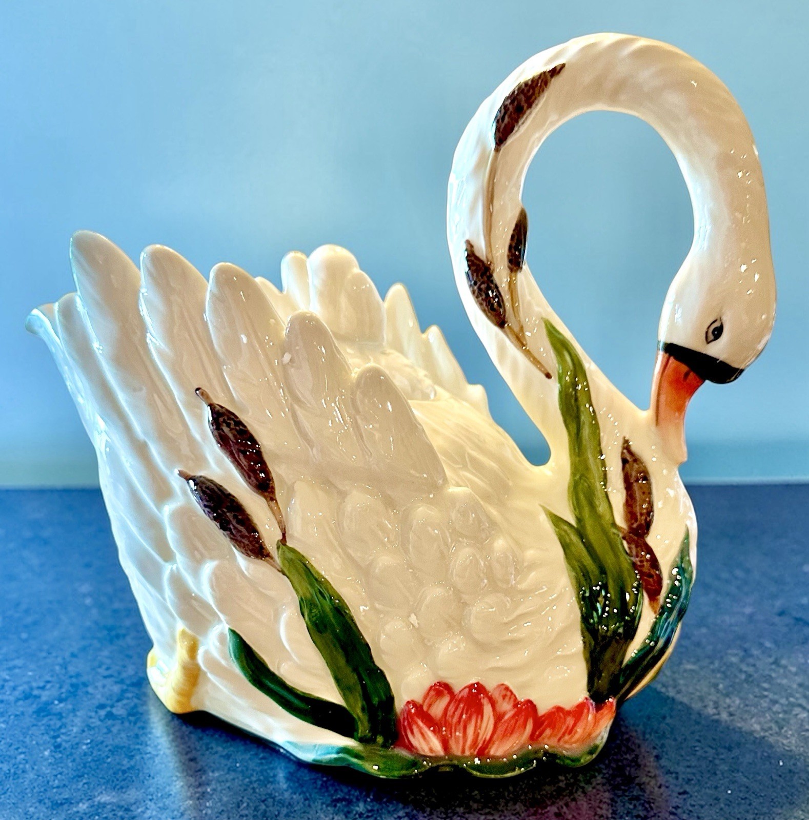 Blue Sky Clayworks ELEGANT SWAN 2026 Release Teapot Auth Retailer NEW IN BOX