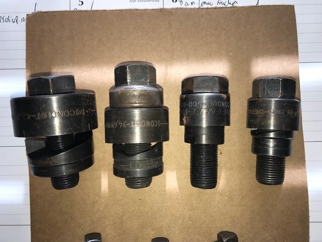 GREENLEE TOOL: 7 PIECE MANUAL KNOCKOUT HOLE PUNCH SET