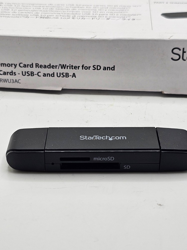 StarTech.com SDMSDRWU3AC USB 3.0, USB C & A Memory Card Reader for SD/MicroSD