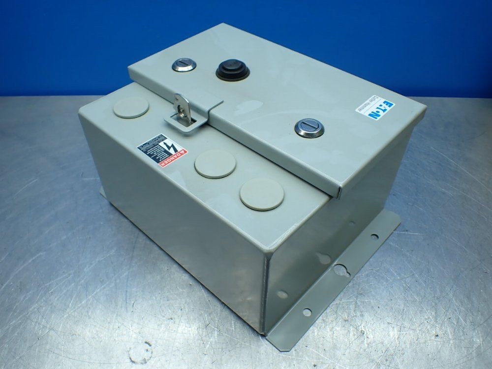 EATON ECE09D8AAA STARTER W/ ENCLOSURE 10251700538