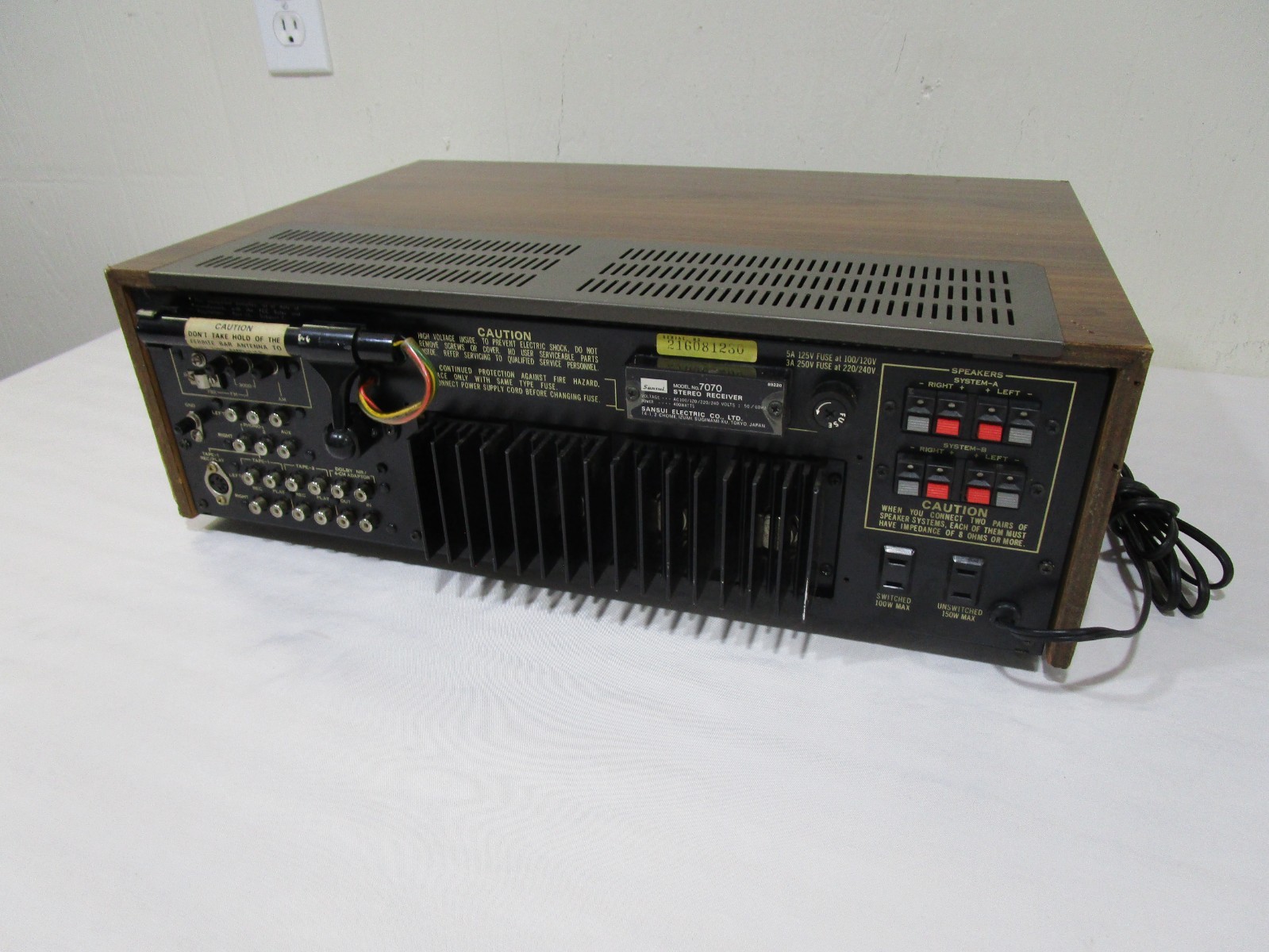 Very Nice Sansui 7070 Stereo Receiver w/ New LEDs - Serviced - Recapped - Cool!