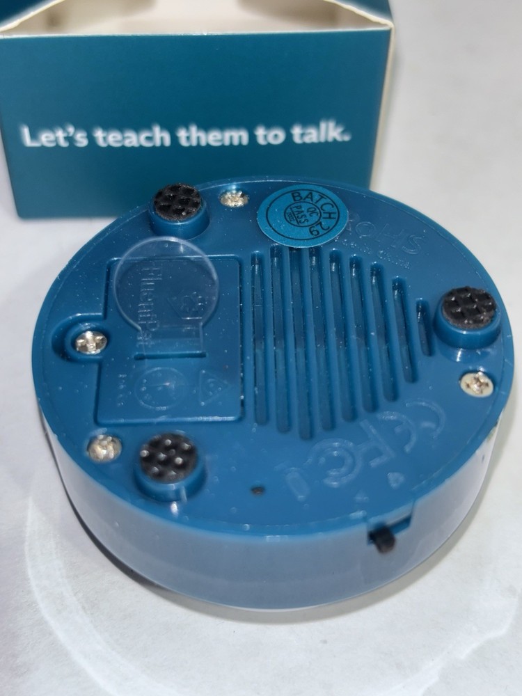 Fluent Pet Sound Button Lets Teach Them To Talk w/Box