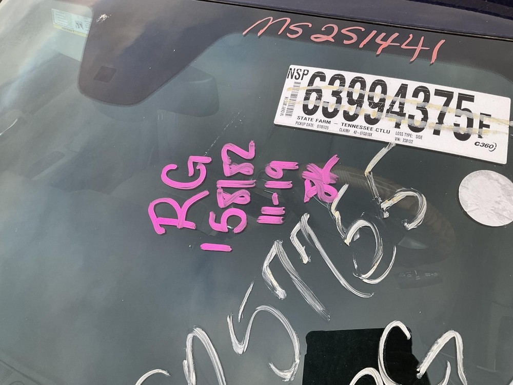 Used Blind Spot Detection System Warning Control Module fits: 2014 Chrysler 300