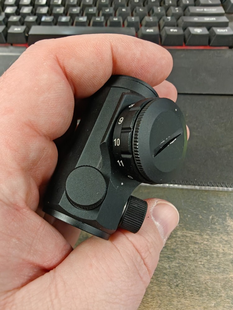 AT3 TACTICAL RD-50 RED DOT (P19019153)
