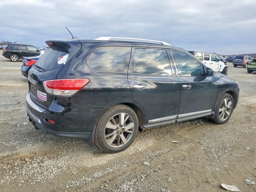 PATHFINDR 2014 Glove Box 4985711