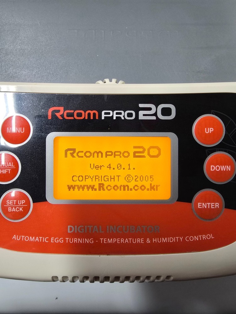 R-Com 20 PRO Digital Incubator