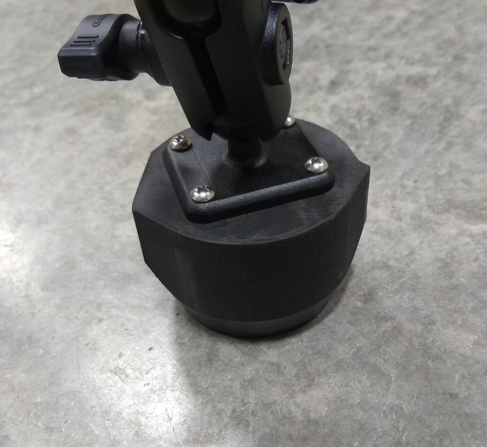 Garmin Catalyst mount for Porsche cupholder