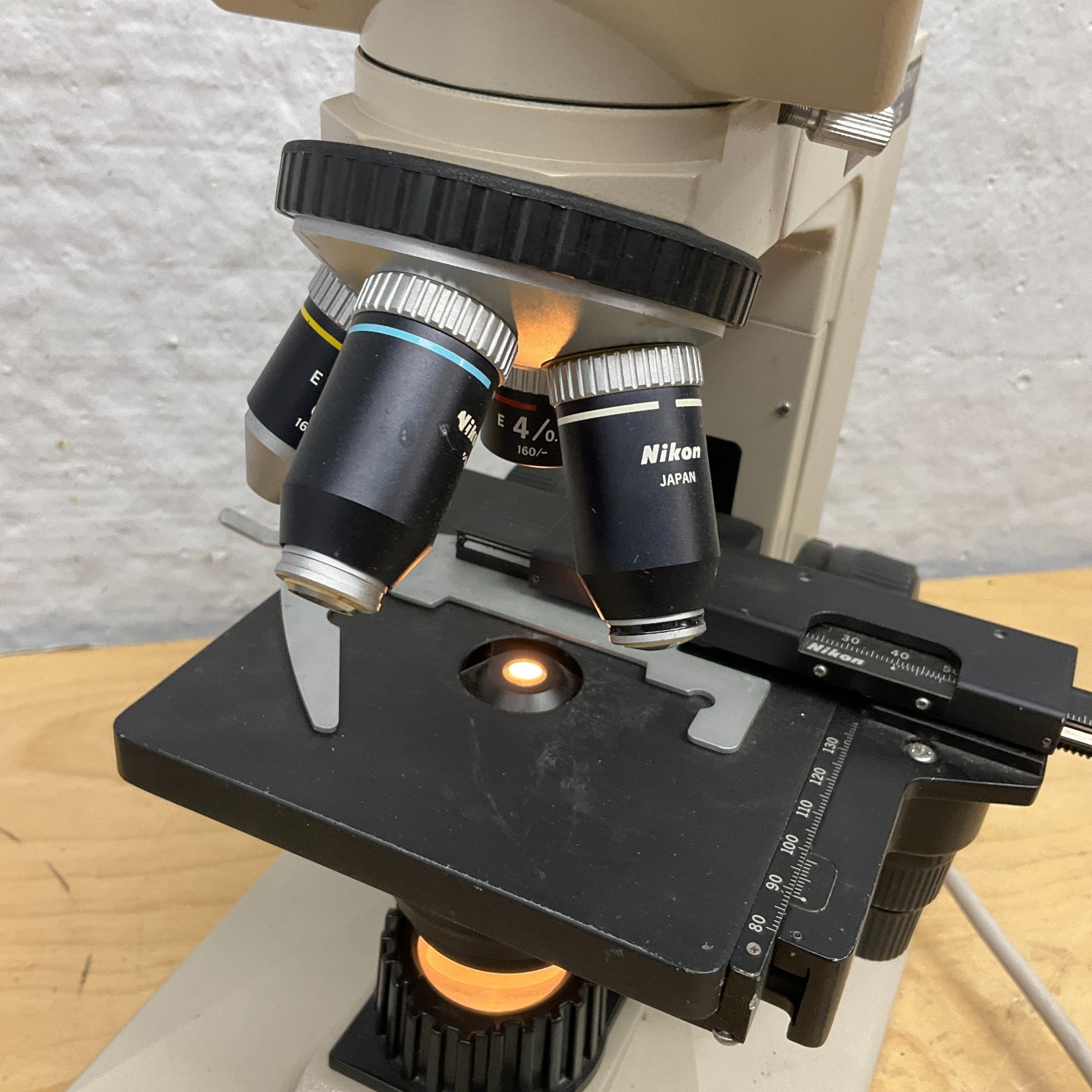 Nikon Alphaphot YS Binocular Microscope with 4 Objectives & Eyepieces 140620
