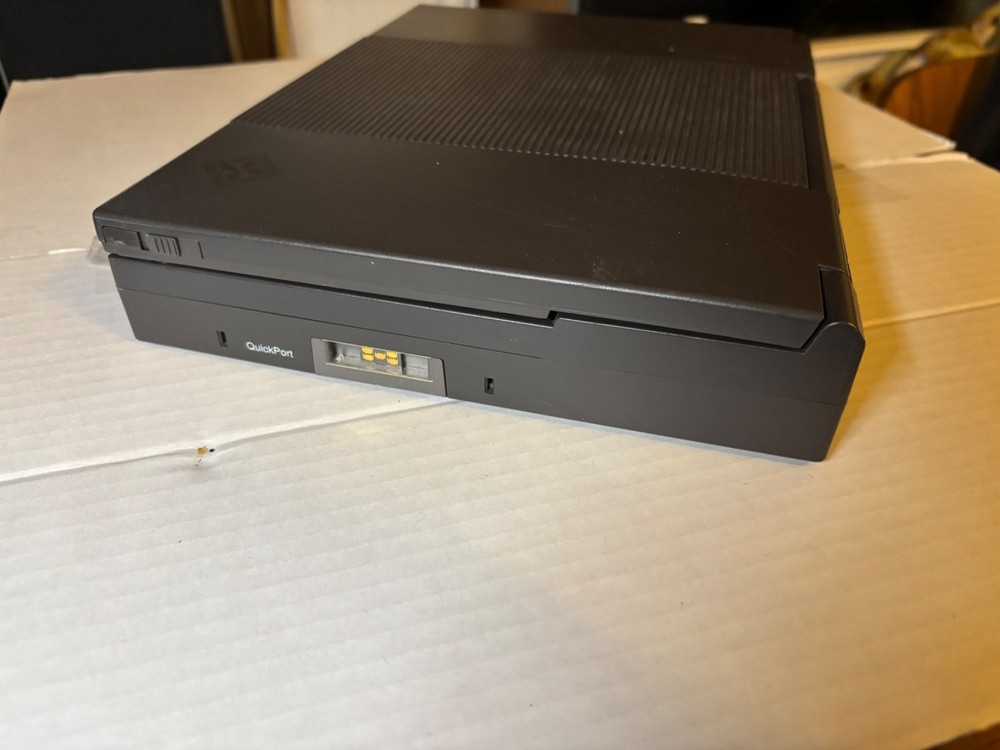 VINTAGE Gateway 2000 Nomad 450DXL Intel Laptop Computer 1993 UNTESTED