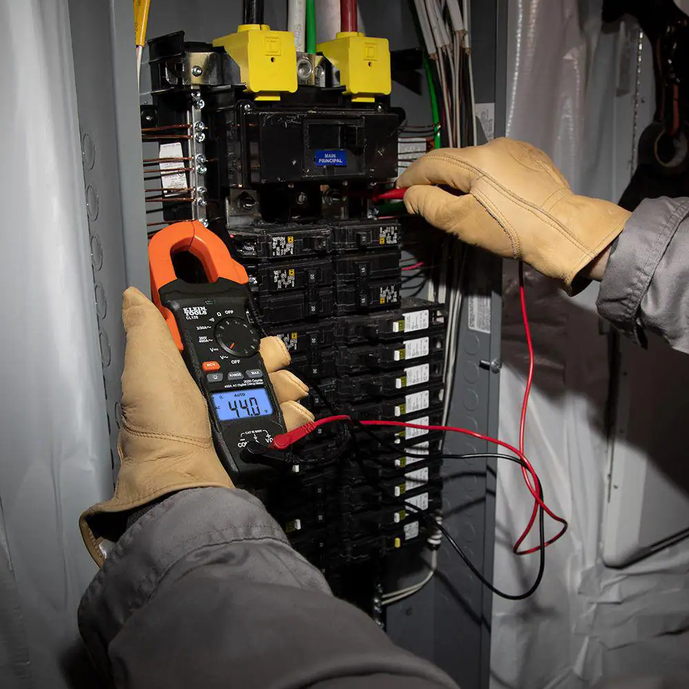 Digital Clamp Meter Electrical Maintenance and GFCI Tester Set