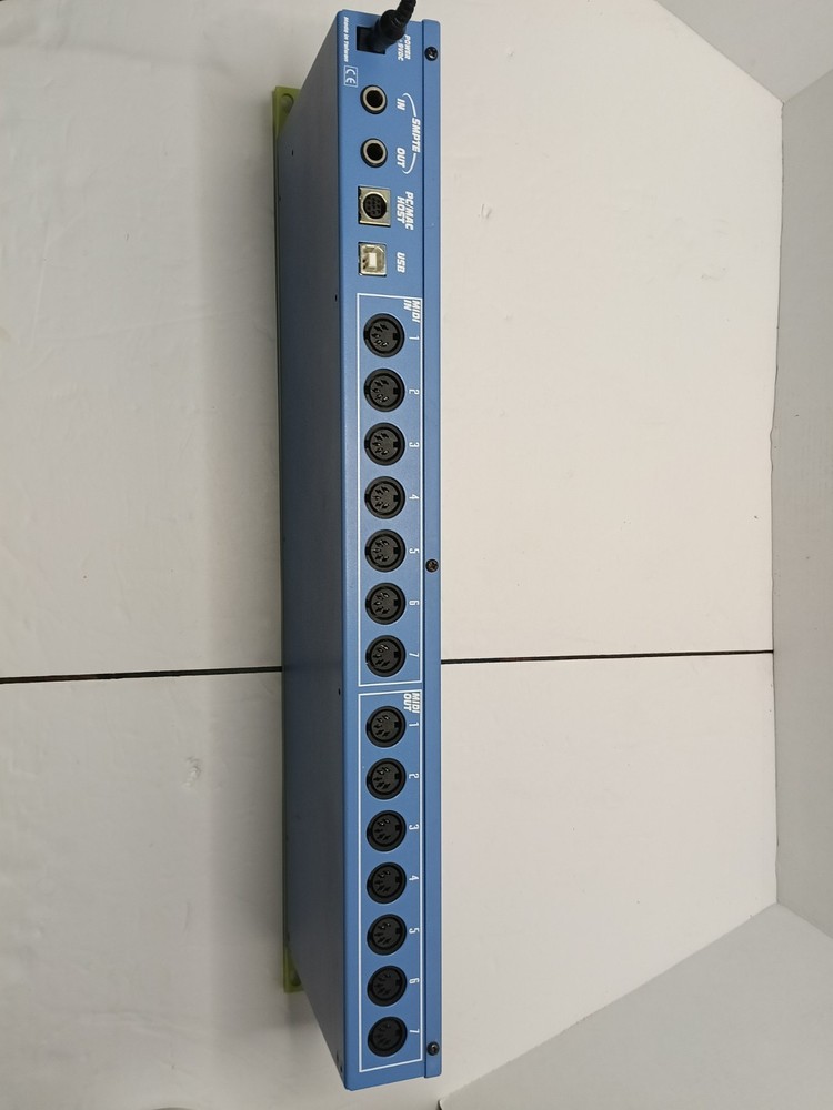 Midiman M-Audio / USB MIDISPORT8X8/S Rack Mount Midi Interface