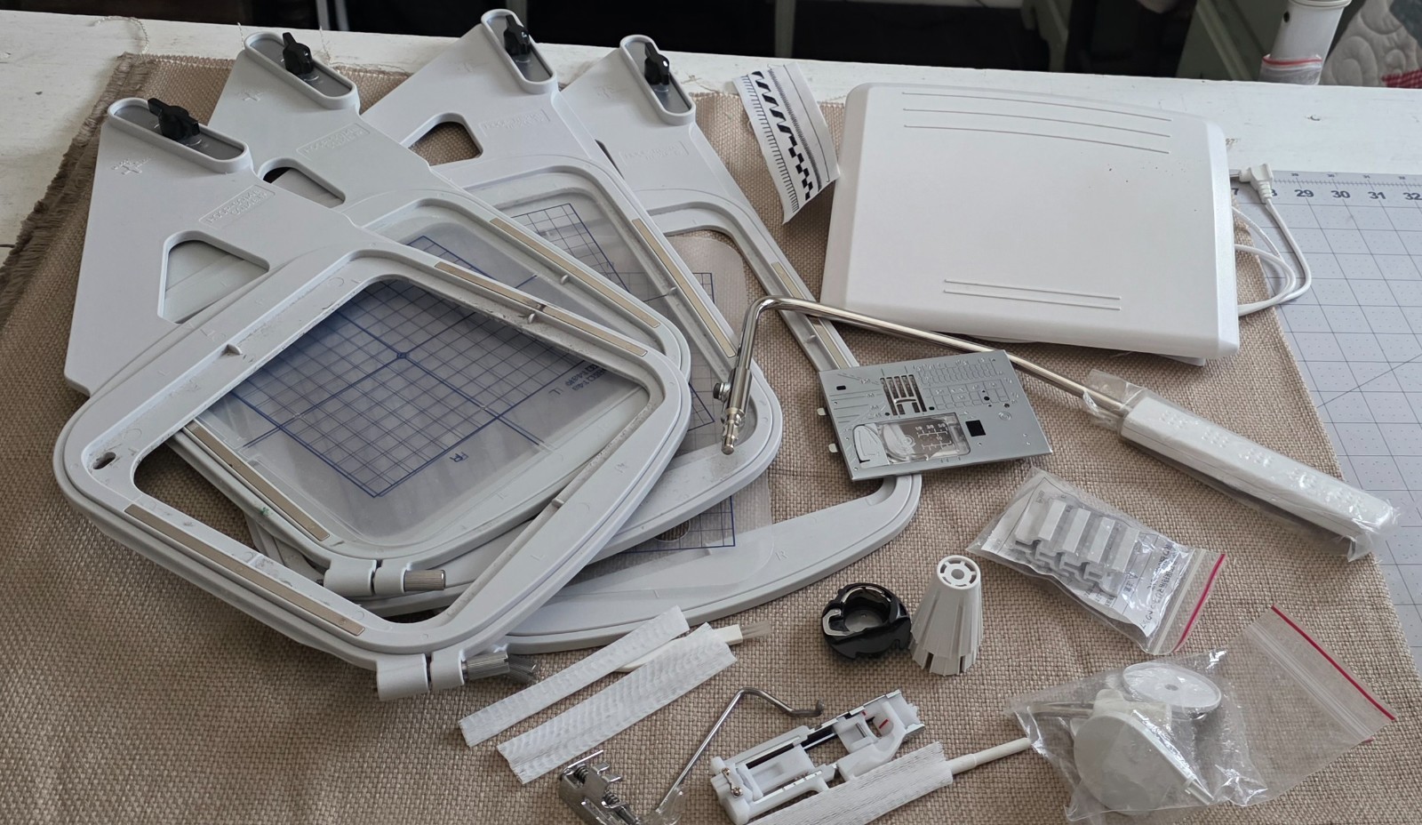 Elna eXpressive Embroidery/Sewing Machine Slightly used