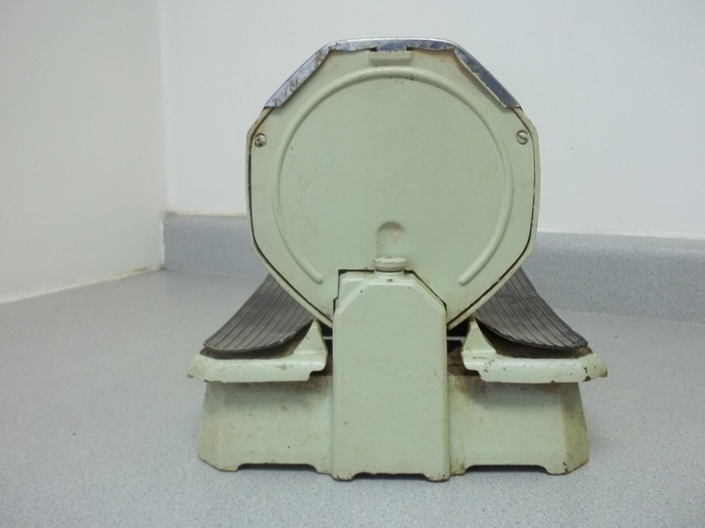 Detecto Lowboy scale Vintage Antique bath scale