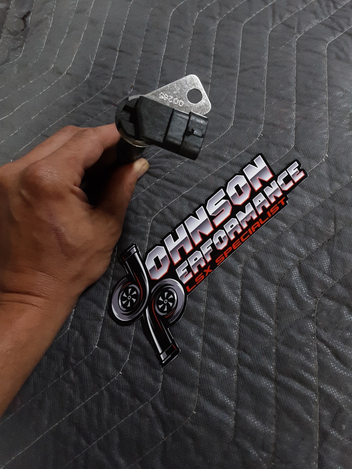 GM OEM ENGINE CAMSHAFT CAM POSITION SENSOR 12561211 LS1 4.8 5.3 5.7 6.0 LQ9 LQ4