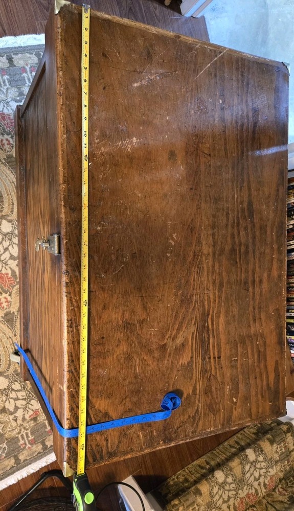 Tack Trunk Wood Large