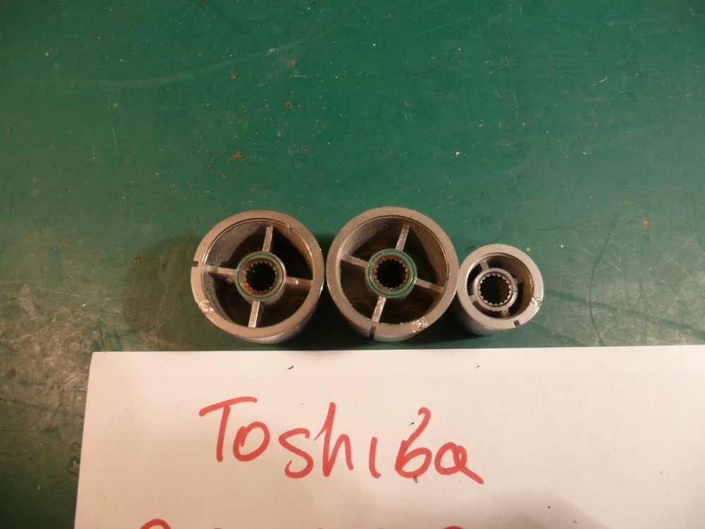 Toshiba PC-X20 Cassette Deck Replacement Parts Output & Record Level Knobs