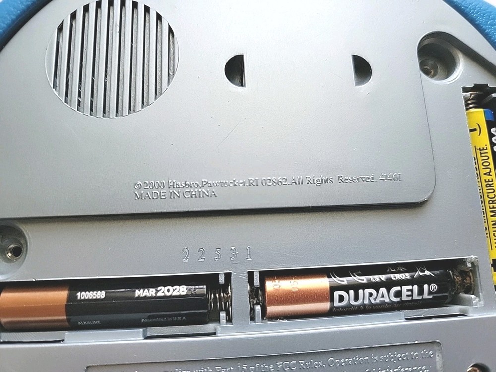 Electronic Handheld Game - Catch Phrase 2000 Edition TESTED