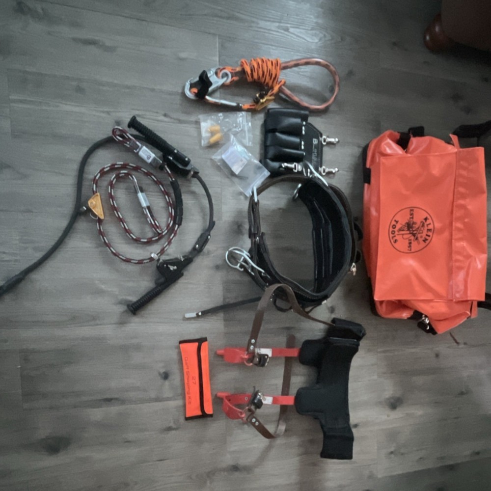 Bashlin belt & Climbing Spike, with rope and fall restraints