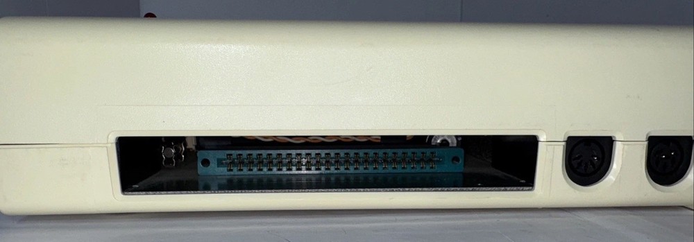 Commodore VIC-20 Vintage Computer Console Complete w Box Manual Tested & Works