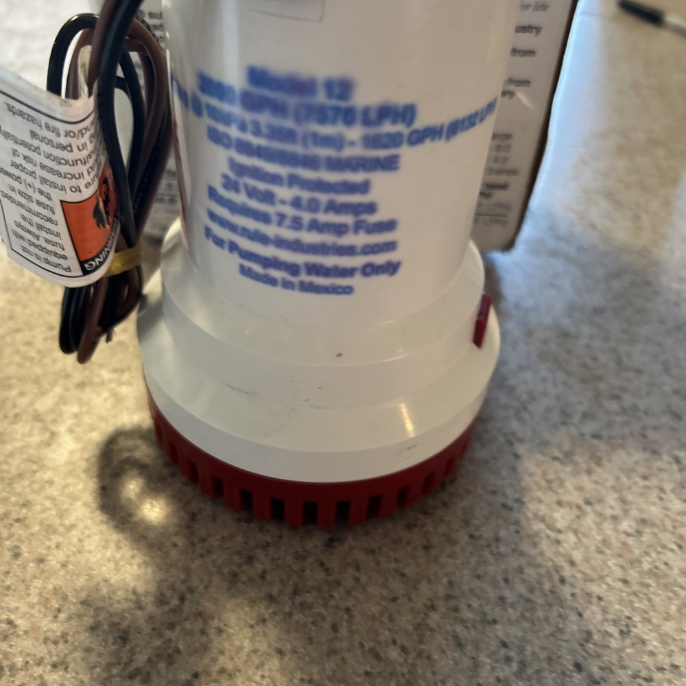 Rule 2000 GPH Non-Automatic Bilge Pump, 24V