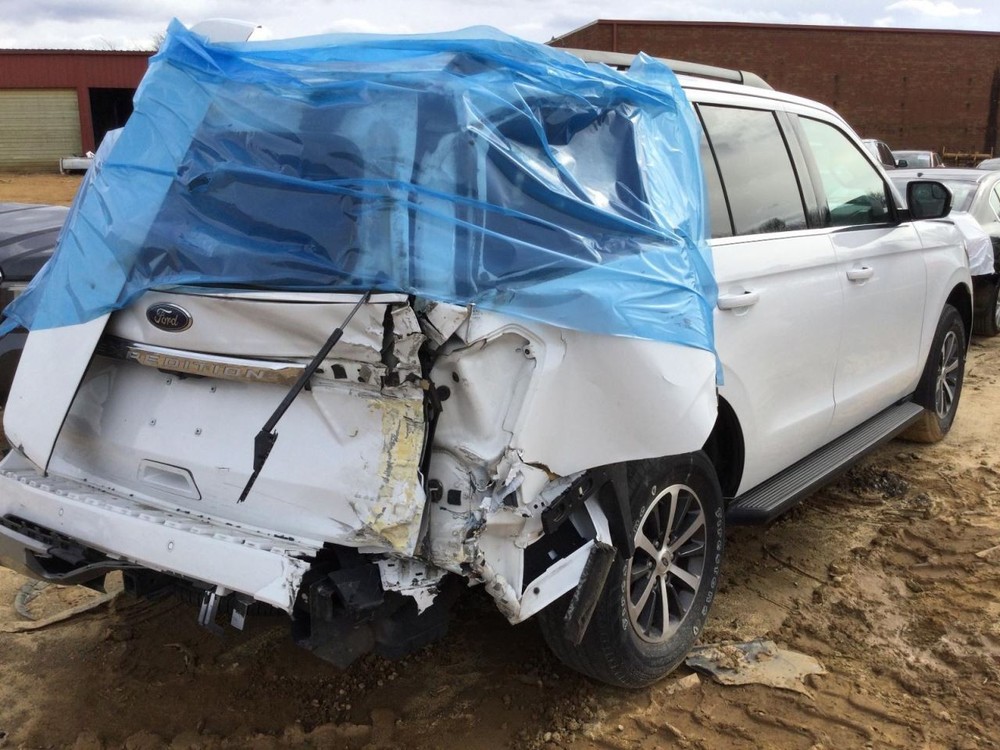 Fuse Box Engine Fits 18-21 NAVIGATOR 4974387