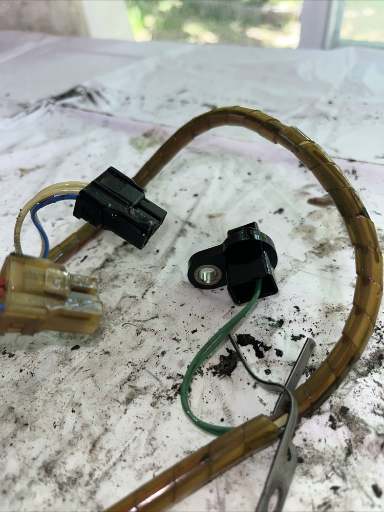 2000-2005 Mitsubishi Eclipse GTS auto transmission sensor internal harness X4