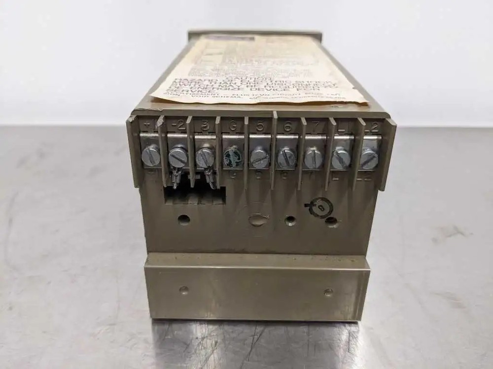 Honeywell AV301AB103 Dialapak Controller Temperature Controller 120, VAC