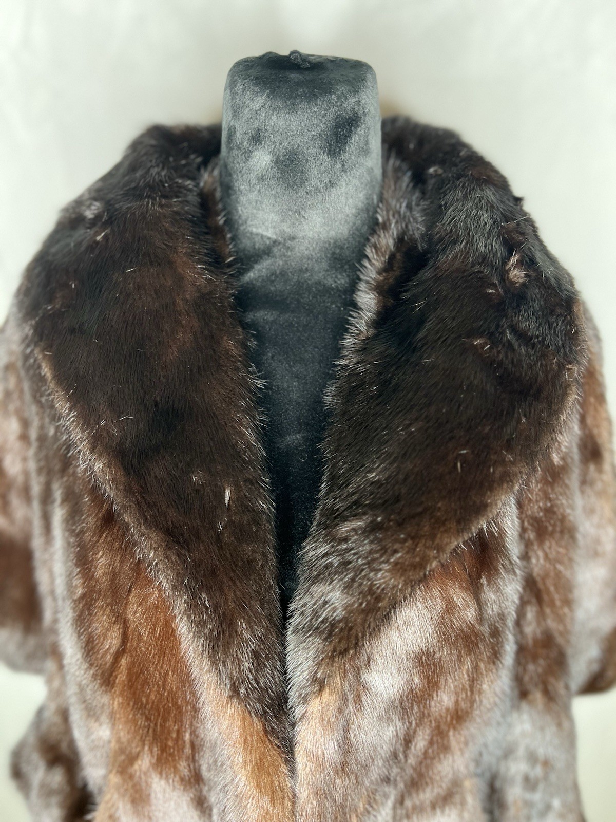 Genuine Brown Mink Stole | Vintage Luxury Fur Wrap | Elegant Evening Accessory”