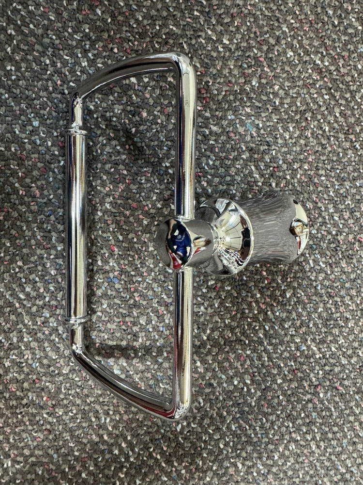 MOEN Dartmore YB2186CH Towel Ring