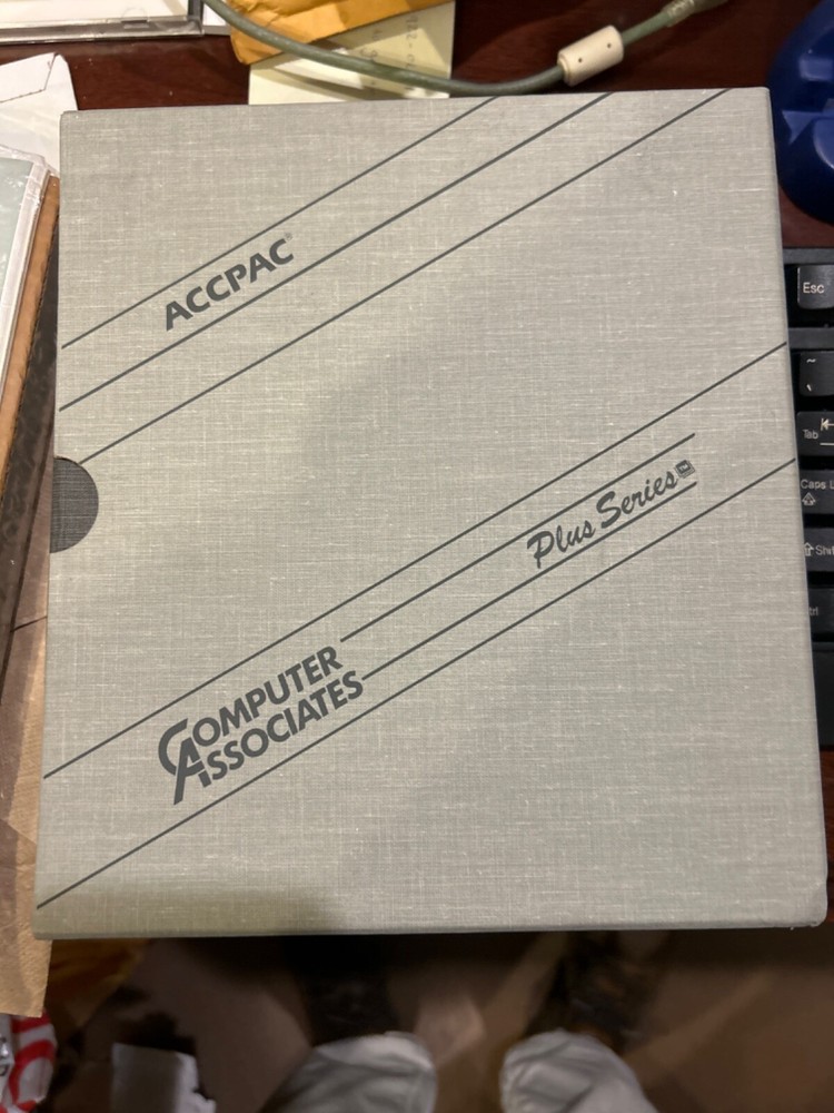 RARE BRAND NEW CA Accpac Development System. Plus Series. Never Used. Disks.