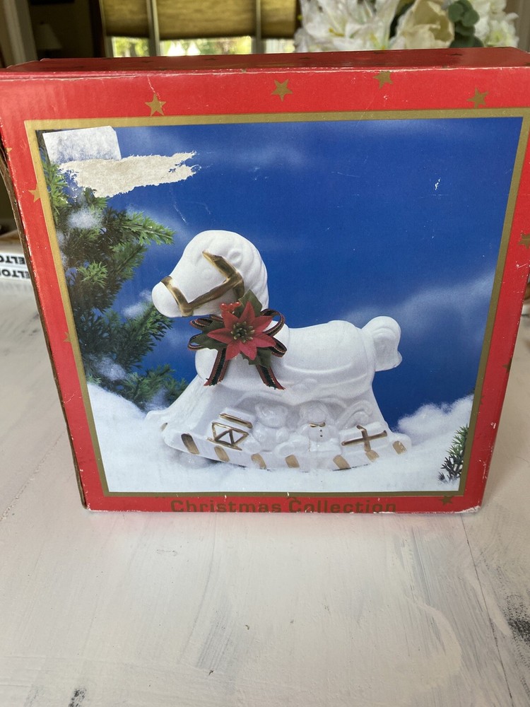 Christmas Collection White Horse