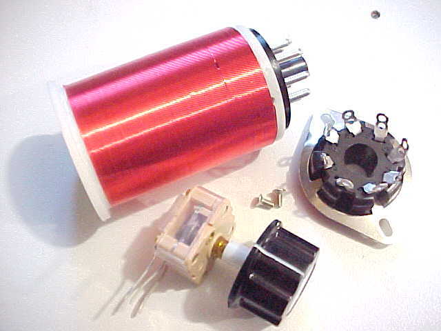 Approx. 540khz to 2.0mhz Coil/Variable Capacitor & 8-Pin Plug-in Coil Form