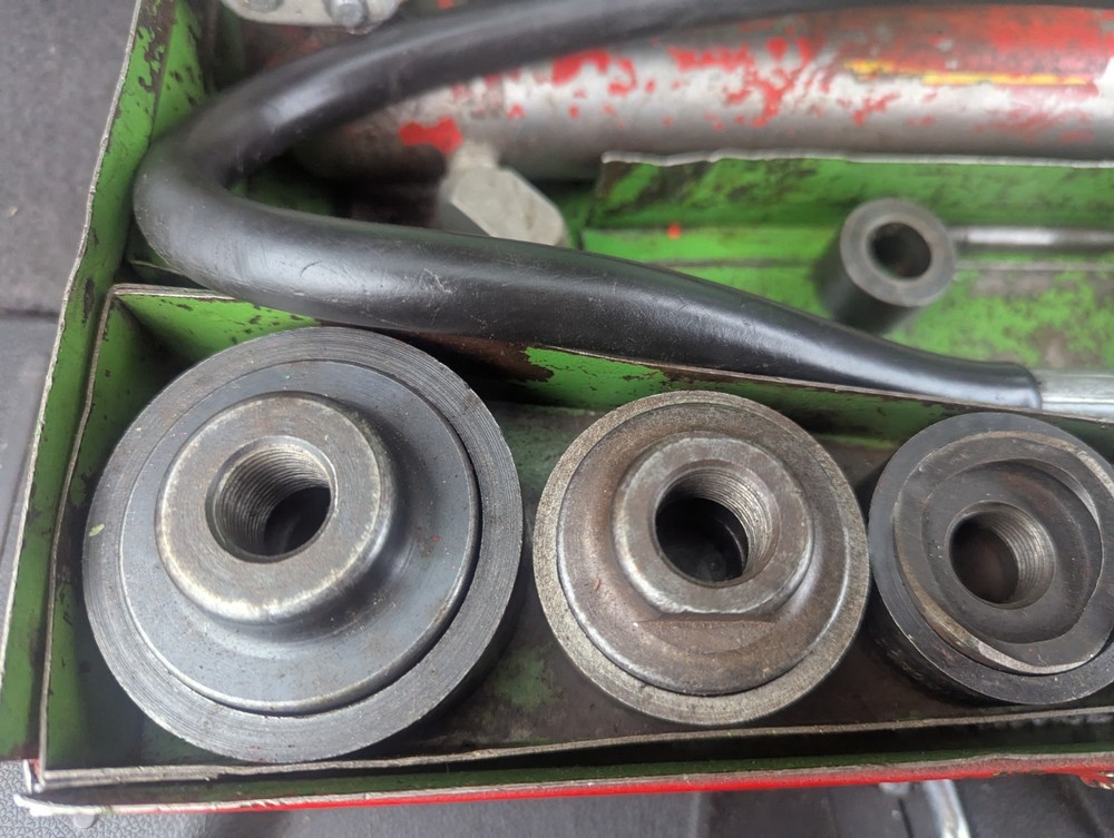 Greenlee 767A Hand Pump Set 746 Ram Hydraulic Knockout Driver I Think