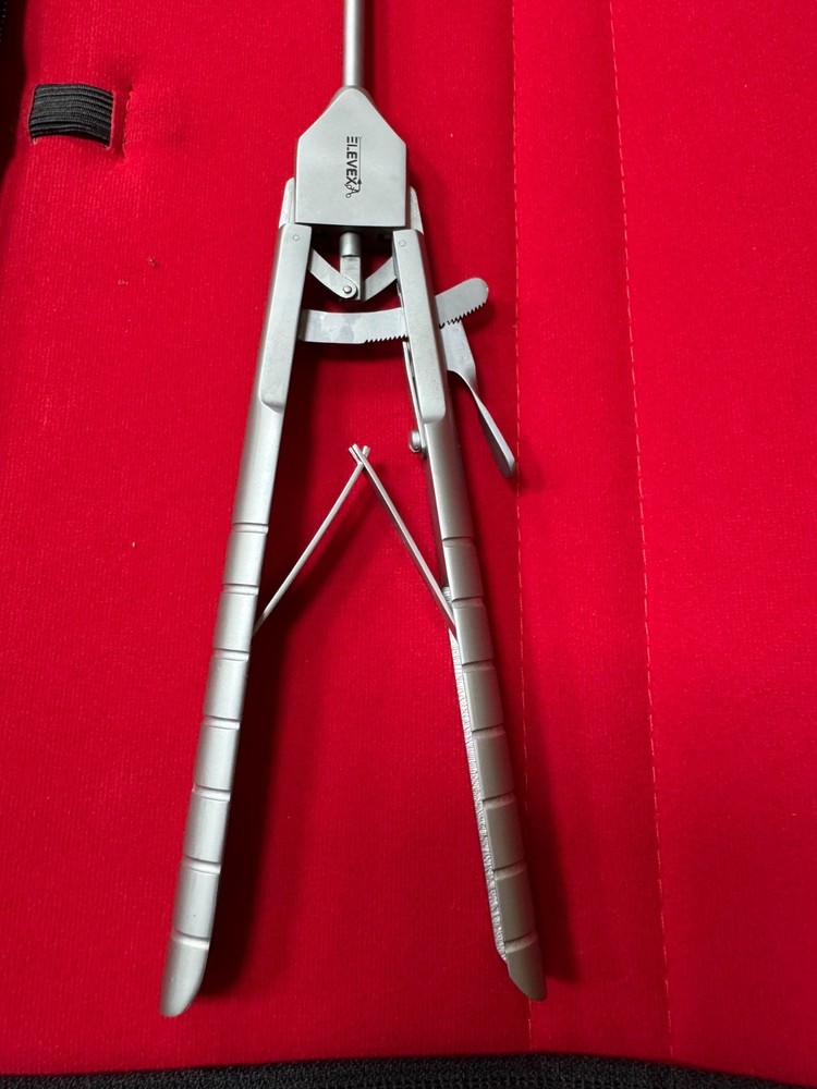 ELEVEXA Laparoscopy 3mm Needle Holder Straight Laparoscopic Variable Length