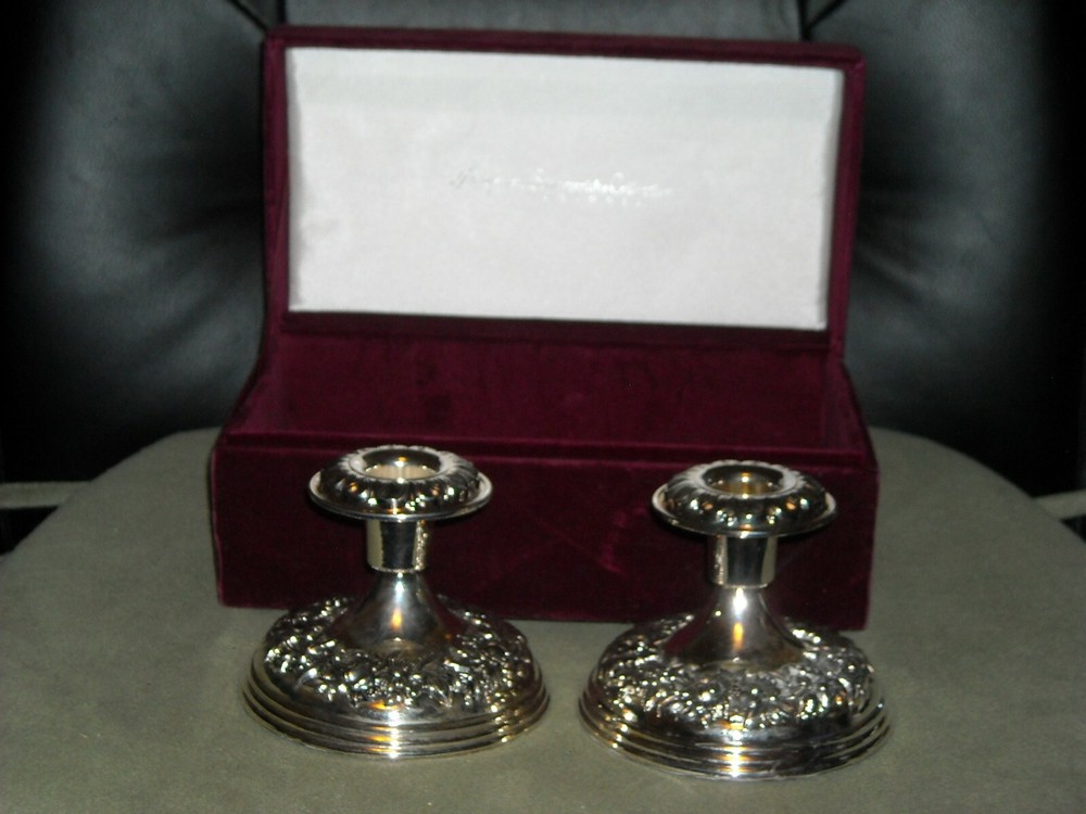 American silversmiths collection Godinger silver art candlestick holders in case