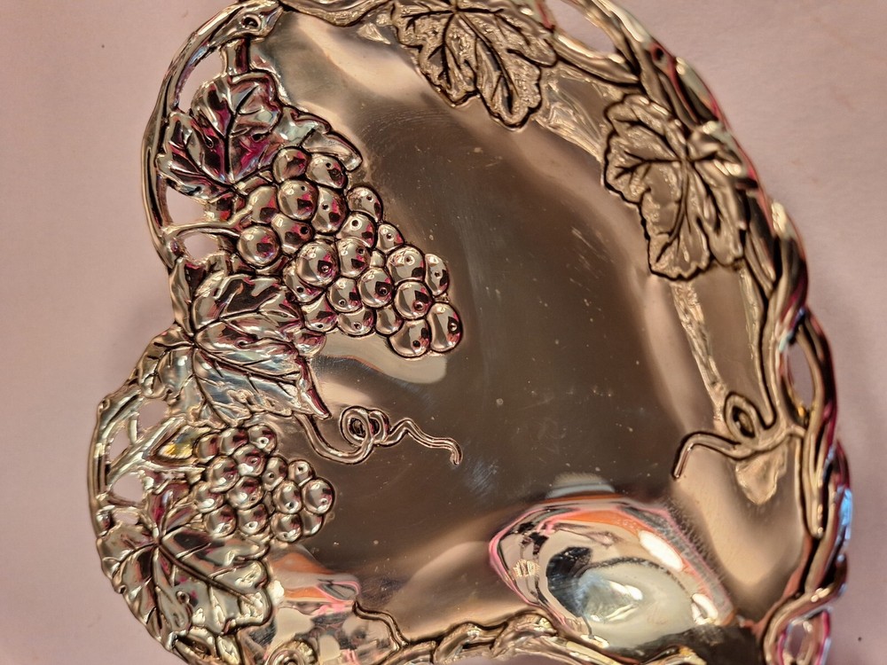 Godinger Silver Plated Double Heart Dish Grape Design Decor Gift