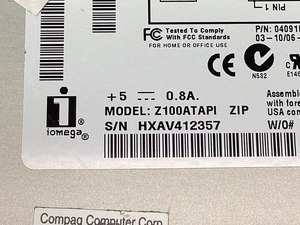 Zip Drive Z100ATAPI IDE Compaq Internal Drive Beige + 5.25” Bay Adapter UNTESTED