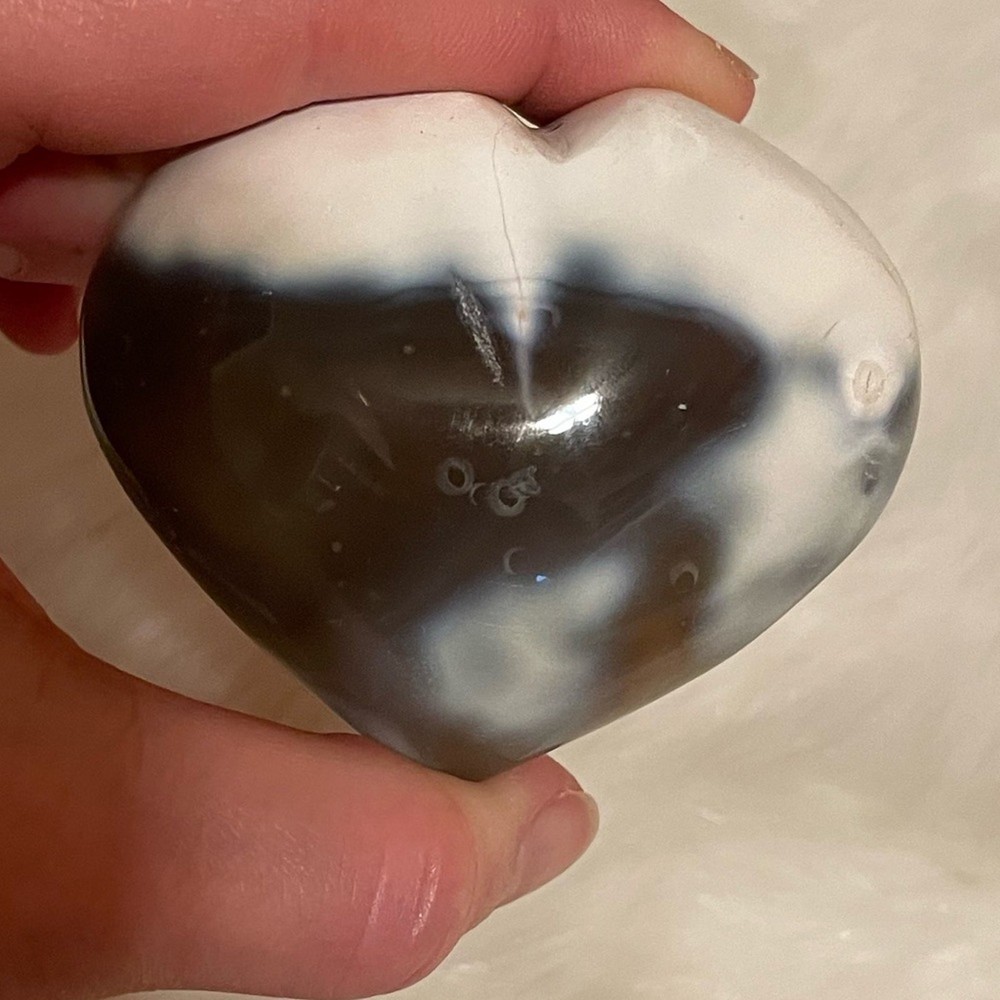 Orca Agate Heart #1