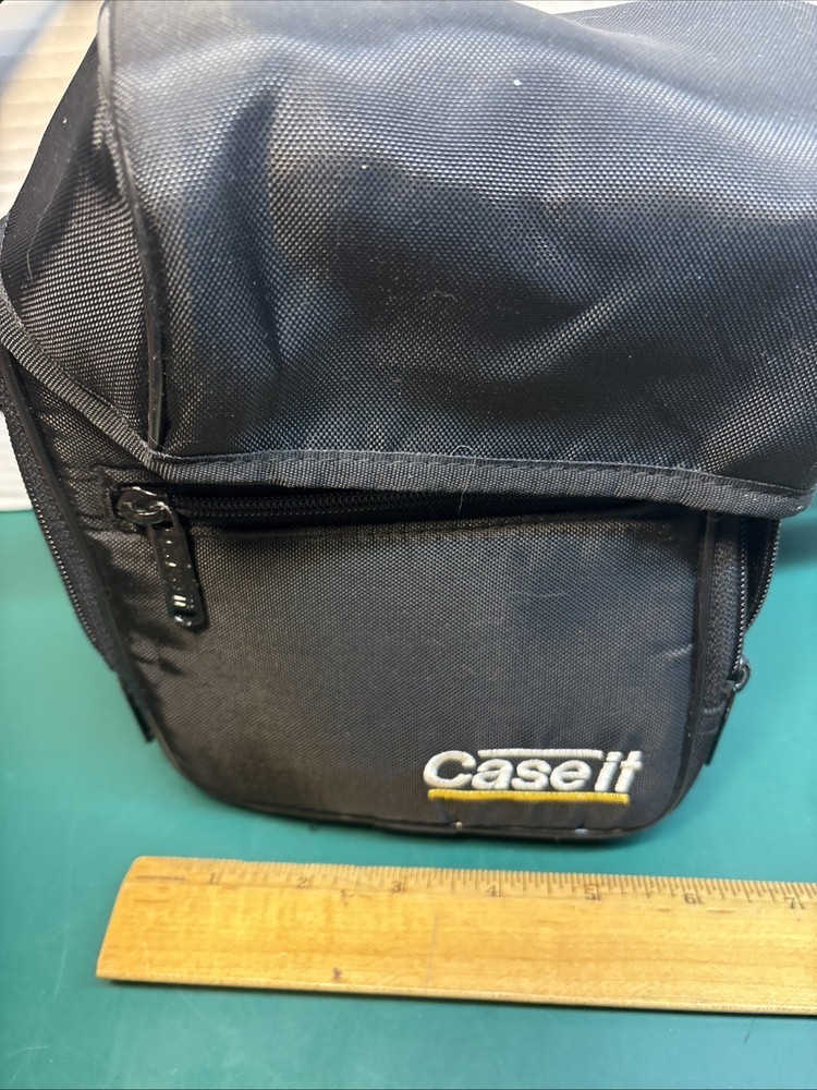 Case It CD Disc Black 7" Zippered Case Wallet Strap Pocket For CD Player